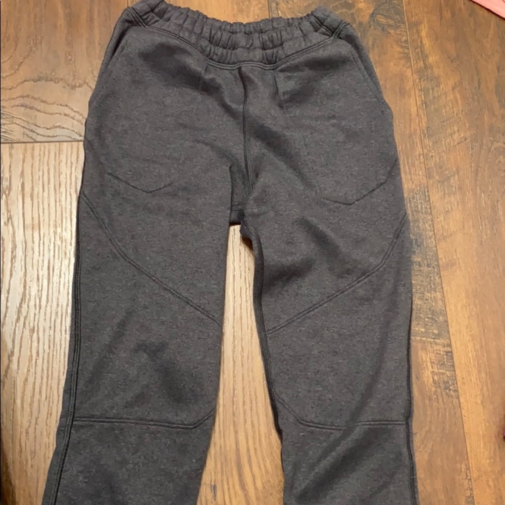 Ivivva sweatpants
